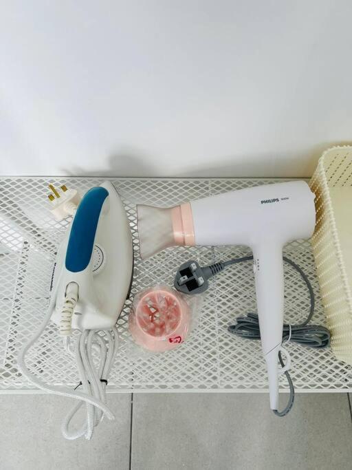 Homefeel Netflix Youtube Wifi 5min Drive To Desapark Apartment