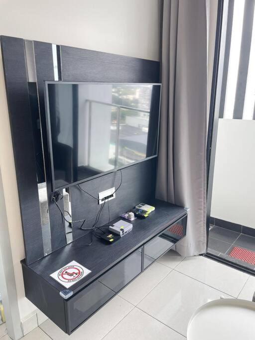 Apartment Homefeel Netflix Youtube Wifi 5min Drive To Desapark Kuala Lumpur